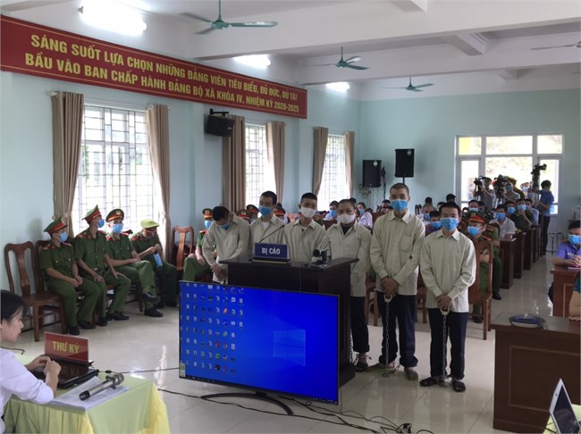 Quảng Ninh: 25 năm tù cho 6 đối tượng tổ chức cho người khác nhập cảnh trái phép (4/8/2020)